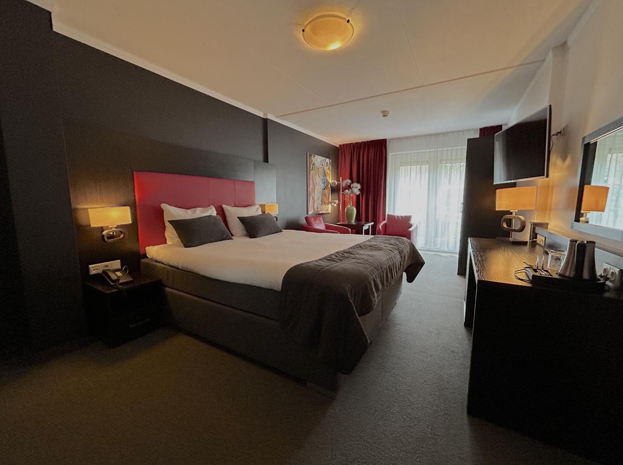 Hotel De Werelt การ์เดเรน ภายนอก รูปภาพ