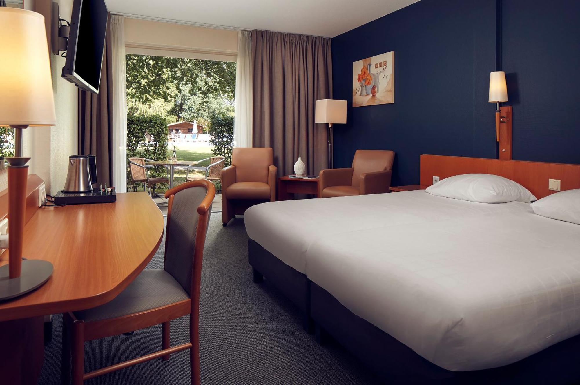 Hotel De Werelt การ์เดเรน ภายนอก รูปภาพ