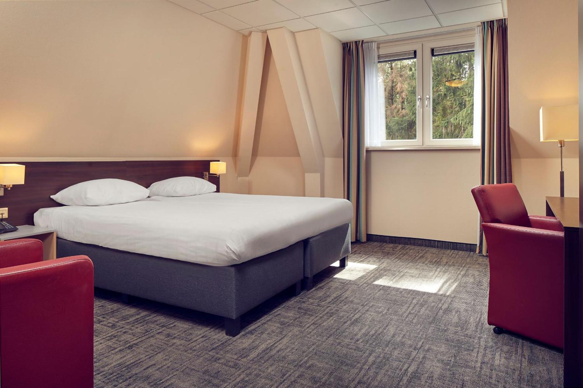 Hotel De Werelt การ์เดเรน ภายนอก รูปภาพ