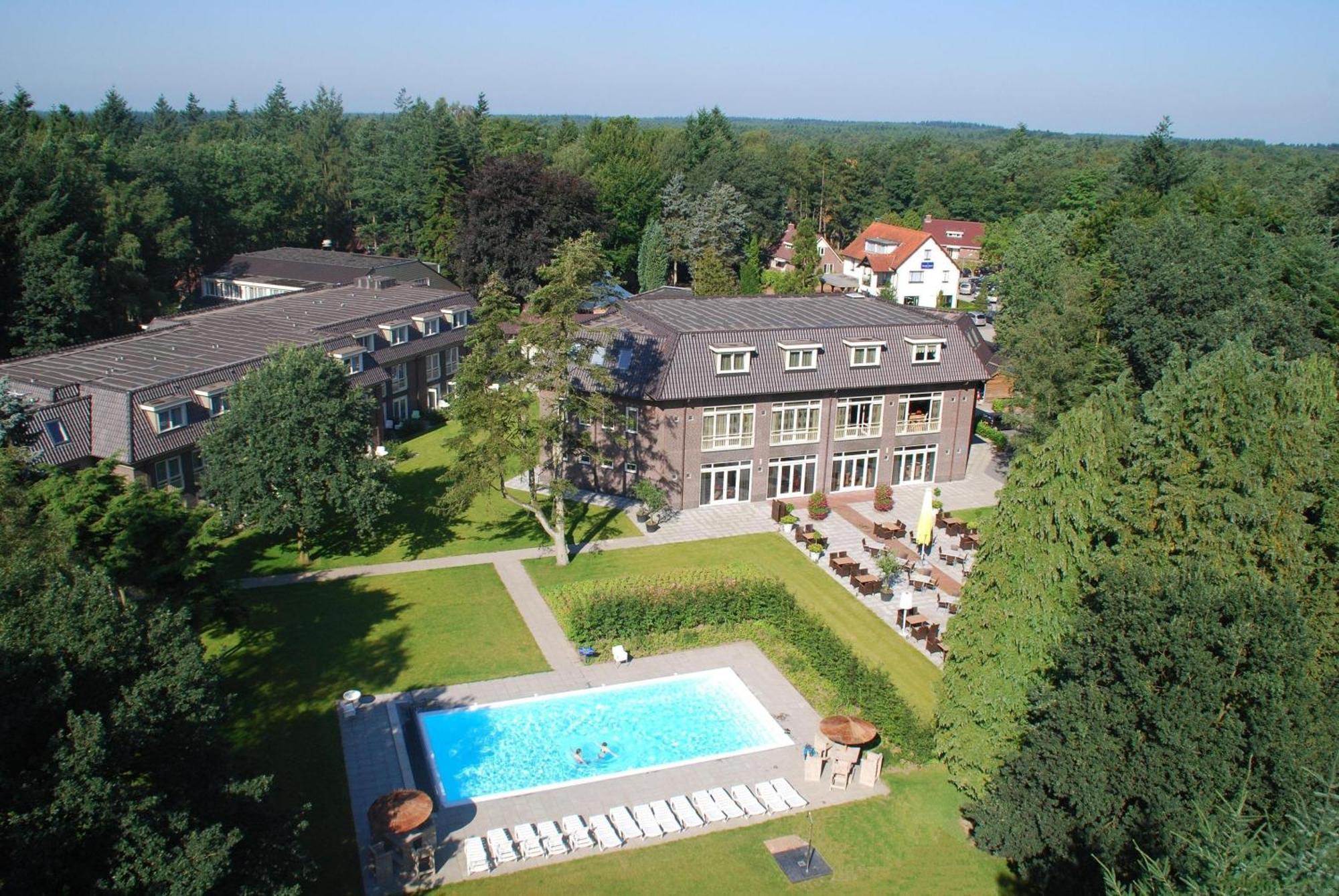Hotel De Werelt การ์เดเรน ภายนอก รูปภาพ