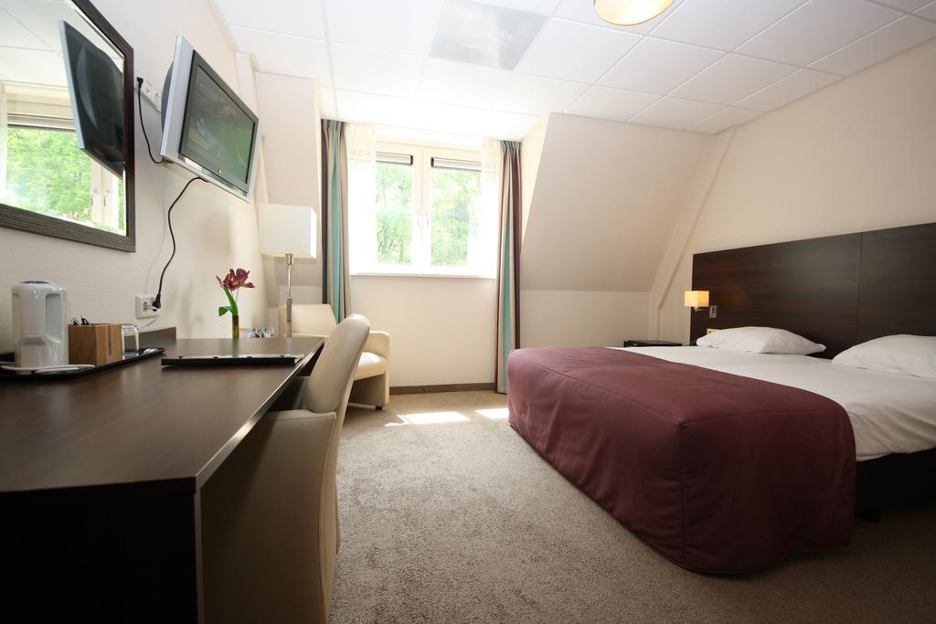 Hotel De Werelt การ์เดเรน ภายนอก รูปภาพ