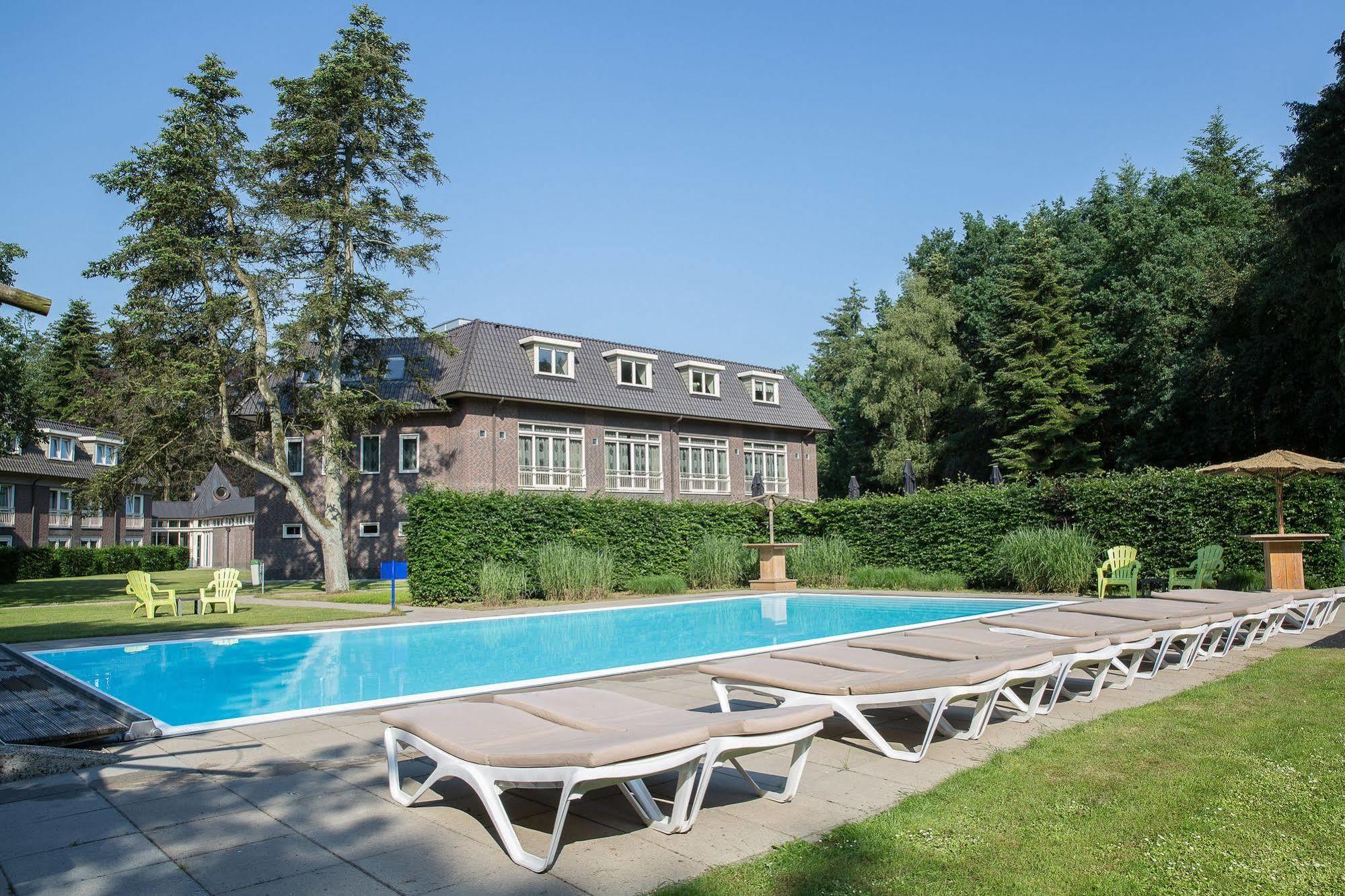 Hotel De Werelt การ์เดเรน ภายนอก รูปภาพ